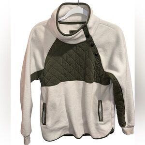 Abercrombie & Fitch Women's White and Olive Quilted Ski Jacket